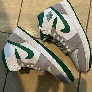 Nike Air Jordans Mens 9